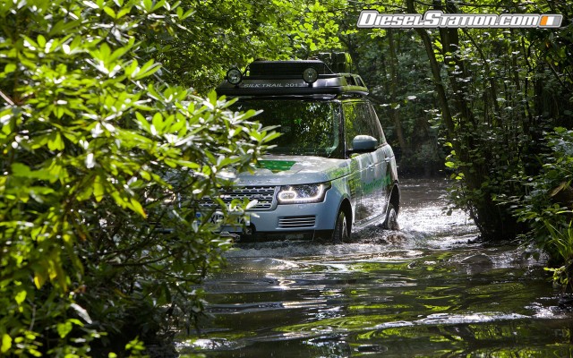 Land Rover Range Rover Hybrid 2015 Widescreen Picture #3 Land Rover Range Rover Hybrid 2015 Widescreen Picture #3